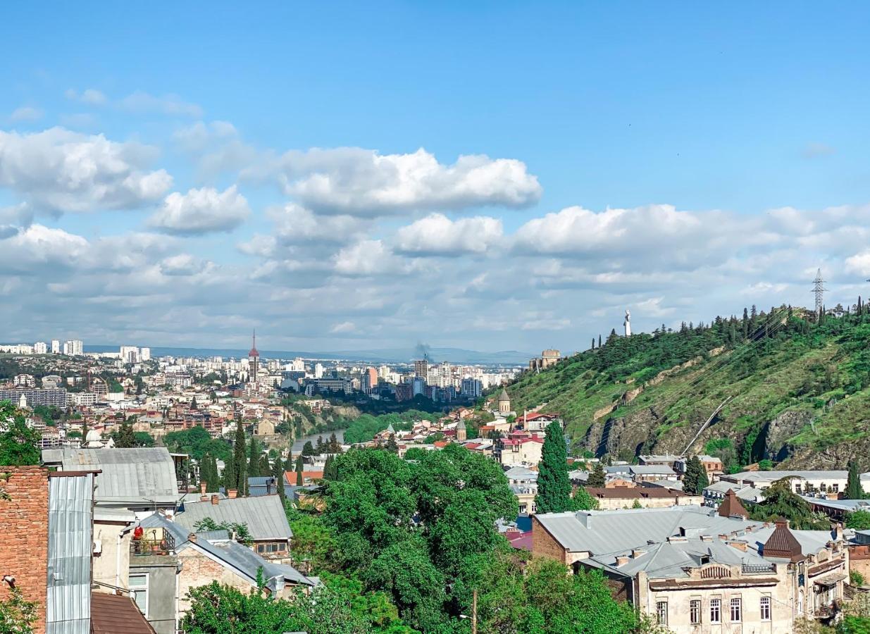 About Sololaki Hotel Tbiliszi Kültér fotó